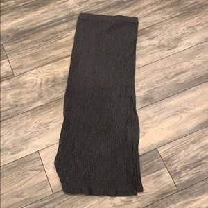 Long grey pencil skirt